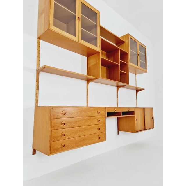 Danish Modern Modular Oak Shelving System by Hansen & Guldborg Mobler, Denmark, 1960s For Sale - Image 4 of 11