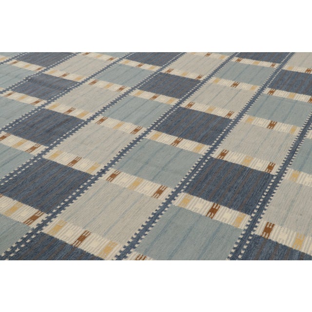 2020s Oversized Contemporary Scandinavian Style Geometric Wool Rug by Rug & Kilim, India For Sale - Image 5 of 10