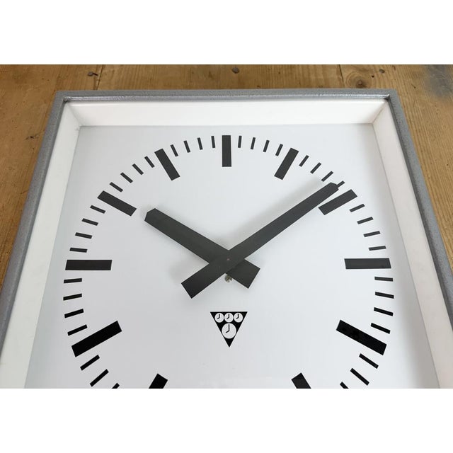 Industrial Grey Square Wall Clock from Pragotron, 1980s For Sale - Image 10 of 17