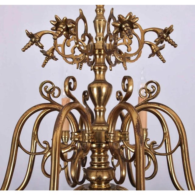Cast brass. Heavy chandelier in excellent quality. Restored electrical installation: new cables, sockets and covers -...