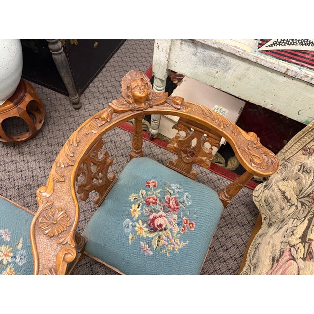 Antique Italian Renaissance Revival Bench Tete-a-Tete Carved For Sale - Image 9 of 11