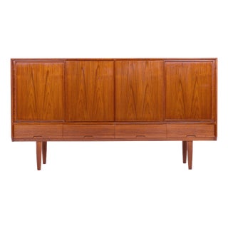 Teak Highboard by Henning Kjaernulf for Vejle Stolefabrik, Denmark, 1960s For Sale
