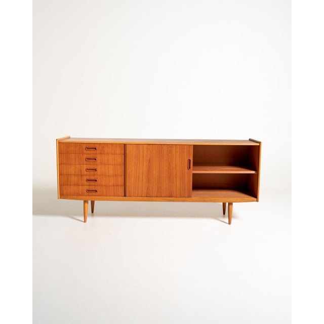 1950s Scandinavian Teak and Oak Sideboard, 1950s For Sale - Image 5 of 13