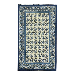 Early 21st Century White Blue Chinese Rug - 5'1" x 8'1" For Sale