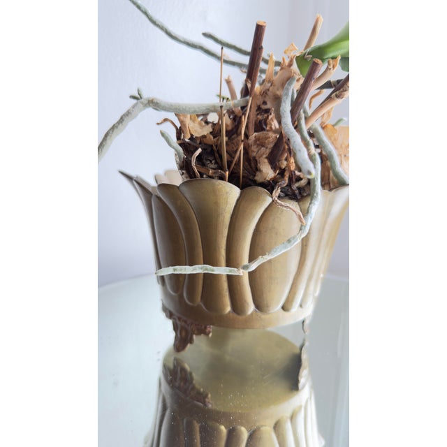 Vintage 1970s Brass Lotus-Shaped Gardinere/Planter For Sale - Image 11 of 15
