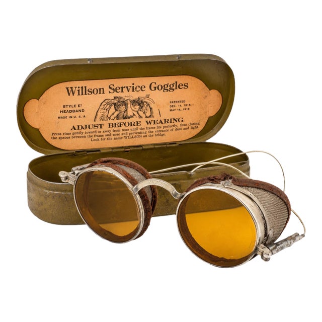 Antique Willson Service Goggles Style E With Original Metal Case, Amber Lenses, Patented 1915–1918 For Sale