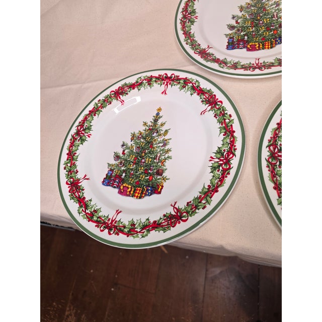 Traditional 1990s Three Christopher Radko Vintage Christmas Dinner Plates - Set of 3 For Sale - Image 3 of 5