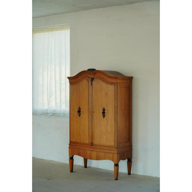 Wood Early 20th Century Art Deco Danish Oak Cabinet with Hand-Carved Details, 1930s For Sale - Image 7 of 18