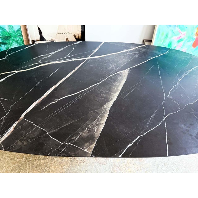 2020s Italian "Juice" Dining Table by E-GGS for Miniforms With Back Calacatta Top For Sale - Image 5 of 9