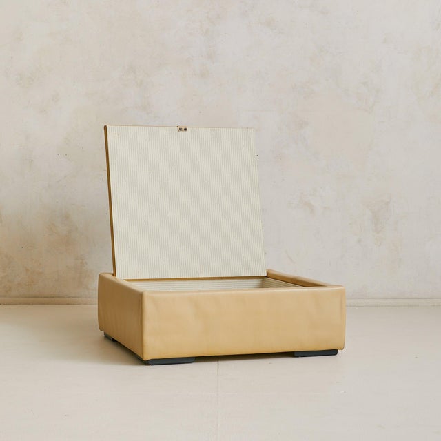 French Leather Coffee Table with Storage by Ligne Roset, 1970s For Sale - Image 4 of 11