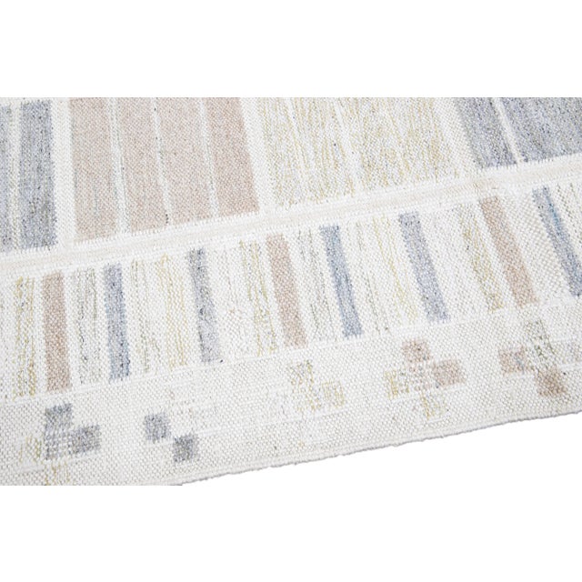 Textile Modern Scandinavian Beige Handmade Room Size Wool Rug With Geometric Design For Sale - Image 7 of 13