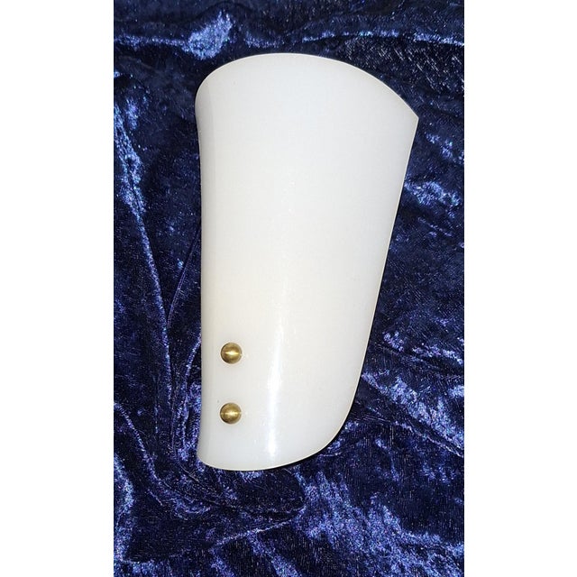 Small Italian Wall Lamp with White Plastic Shade and Brass Bracket, 1960s For Sale - Image 4 of 7