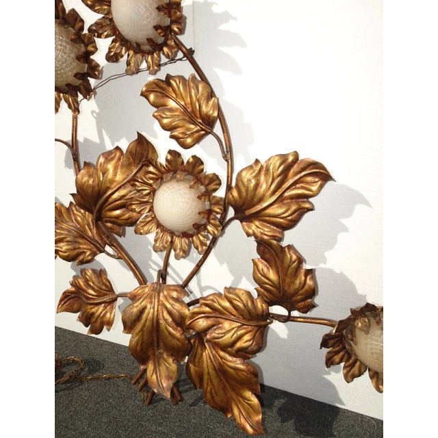 Large 1960's Hollywood Regency Wall Light Gilt Gold Tole Five Arm Sunflower Made Italy For Sale In Los Angeles - Image 6 of 12