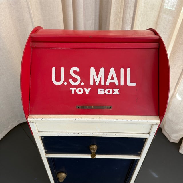 Mid 20th Century Red, White and Blue U.S. Mail Toy Box Storage Cabinet For Sale - Image 4 of 6
