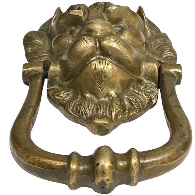 1940s Antique English Brass Lion Head Door Knocker For Sale - Image 5 of 10
