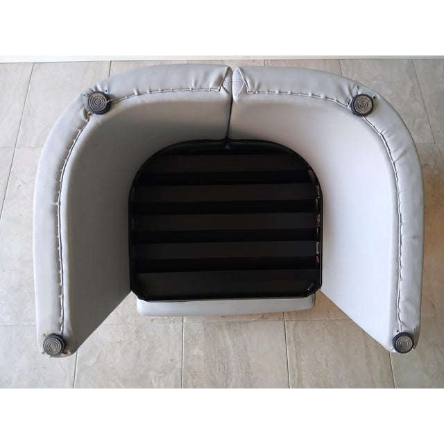 Serie 142 Armchair by Eugenio Gerli for Tecno, 2010s For Sale - Image 14 of 15