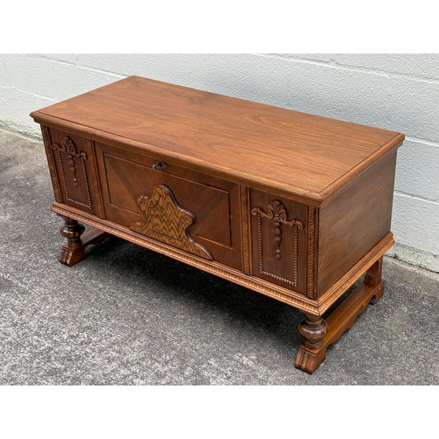 1930s 1930s Roos Cedar Blanket Chest For Sale - Image 5 of 12