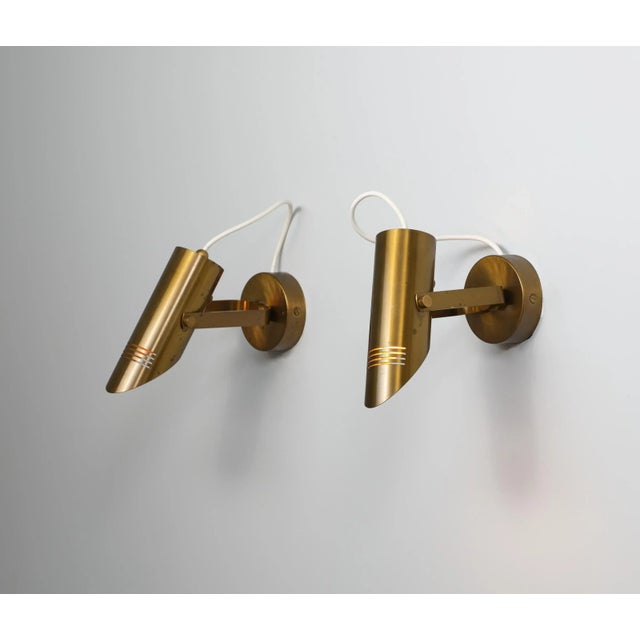 Mid-Century Modern Italian Adjustable Brass Wall Lamps, 1960s, Set of 2 For Sale - Image 11 of 11