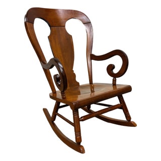 Vintage Colonial or Queen Anne Style Solid Maple Balloon Back Rocking Chair For Sale