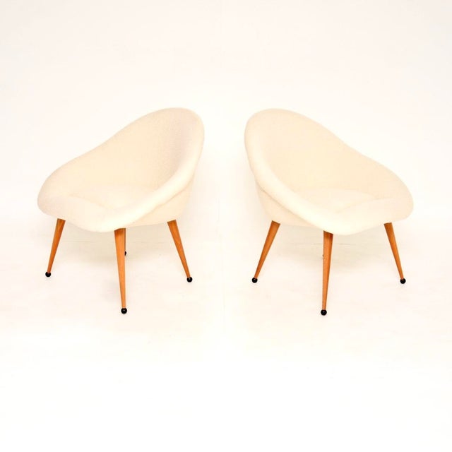 Mid-Century Modern Vintage French Pod Armchairs, 1960s, Set of 2 For Sale - Image 3 of 12
