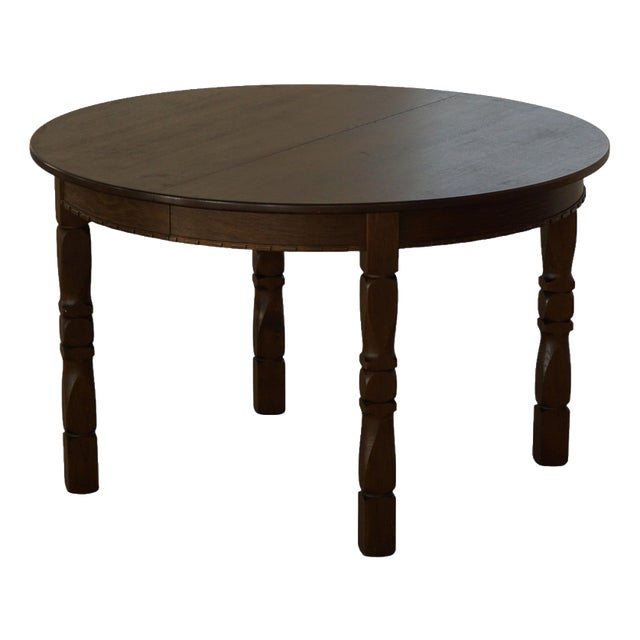 Mid-Century Danish Modern Round Extendable Dining Table in Oak by Henning Kjærnulf, 1960s For Sale