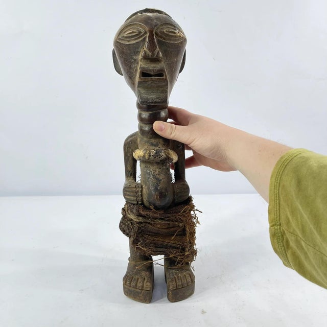 Wood Early 20th Century Songye Nkishi Power Fetish Figure For Sale - Image 7 of 7