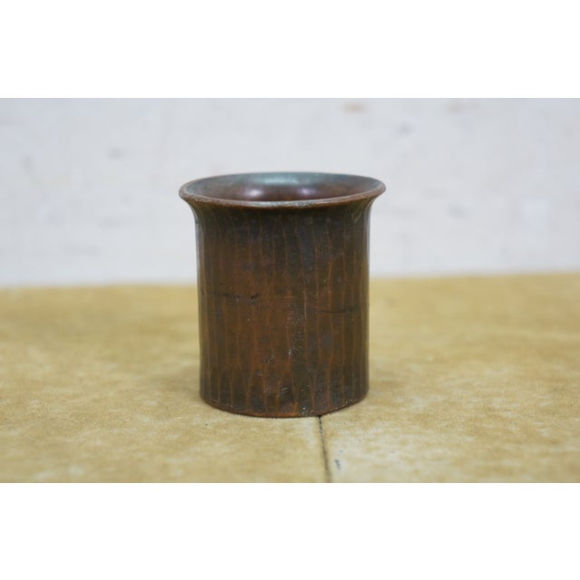 Early 20th Century Antique Roycroft Art Nouveau Trilium Craft Hammered Copper Smoking Set Tray For Sale - Image 5 of 15