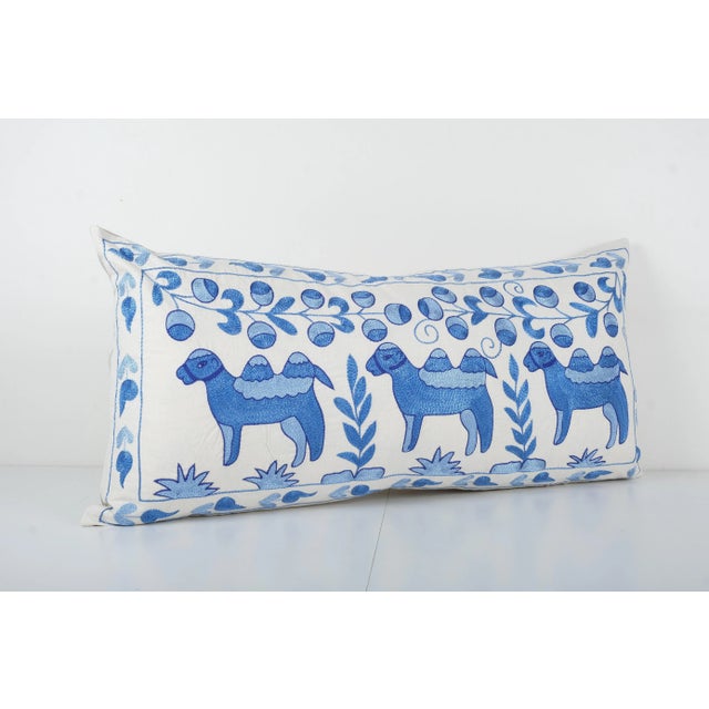 Suzani Camel Bed Pillow Cover Elevate your home decor with our Turkish Suzani Pillow Cover, featuring exquisite vintage...