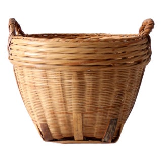 Vintage French Country Style Woven Basket For Sale