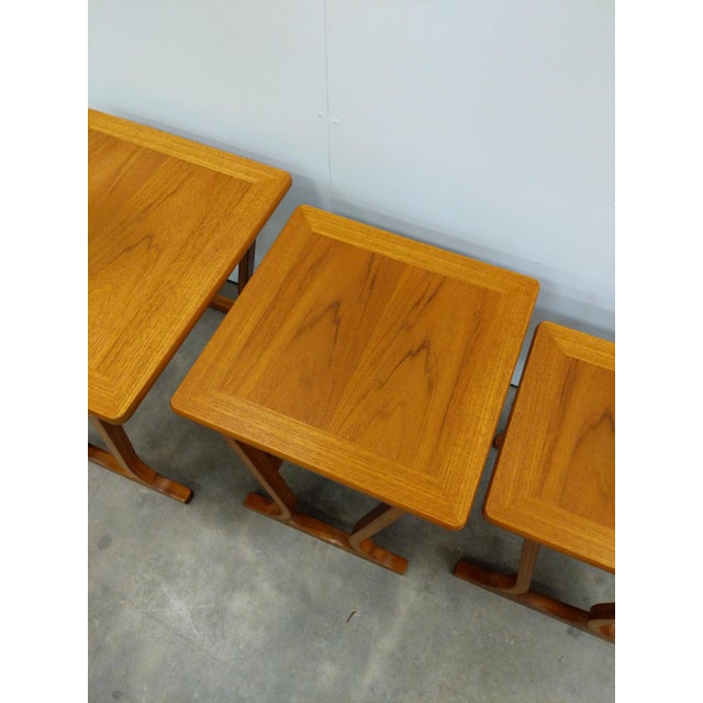 1960s Set of Vintage Mid Century Modern Teak Nesting Tables by Parker Knoll For Sale - Image 5 of 10