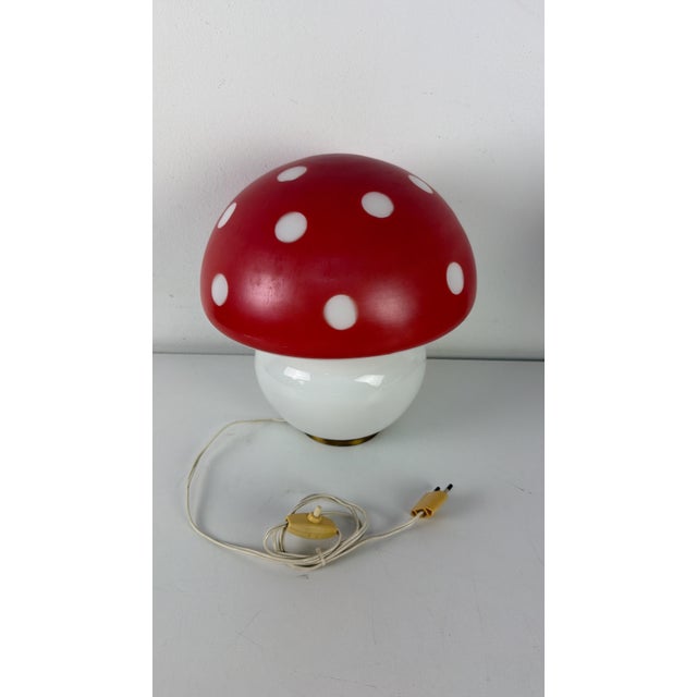 Mushroom Table Lamp in Murano Glass and Brass Base, 1970s For Sale - Image 6 of 10