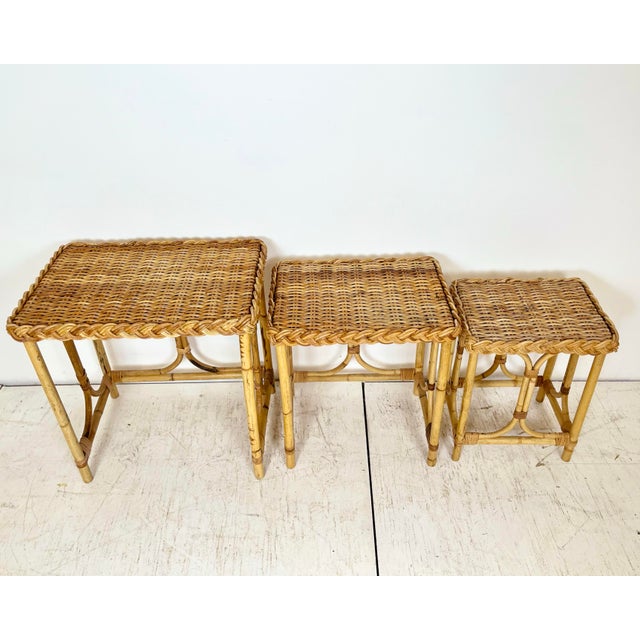 Mid 20th Century Vintage Wicker Rattan Nesting Side Tables- Set of 3 For Sale - Image 5 of 12