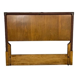 Example of T.H. Robsjohn Gibbings Headboards