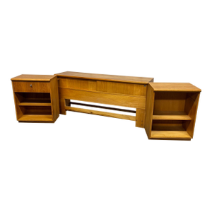 Founders Blonde Pecan Queen Headboard & Night Stand