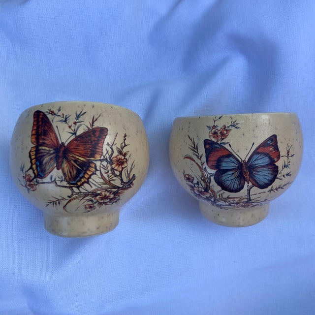 This vintage Treasure Craft set is in good condition . The decanter has a strip of wear or manufacturing defect at the tip...