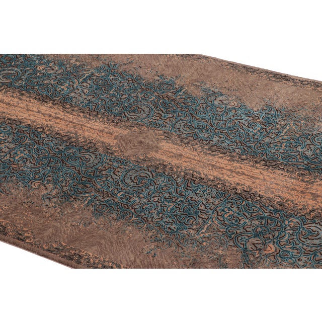 Hand-knotted in silk, this 3x5 runner rug represents a bold new line of Rug & Kilim’s Modern Collection—a series of...