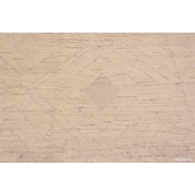 Moroccan Nazmiyal Collection Geometric Berber Moroccan Beni Ourain Modern Area Rug For Sale - Image 3 of 6