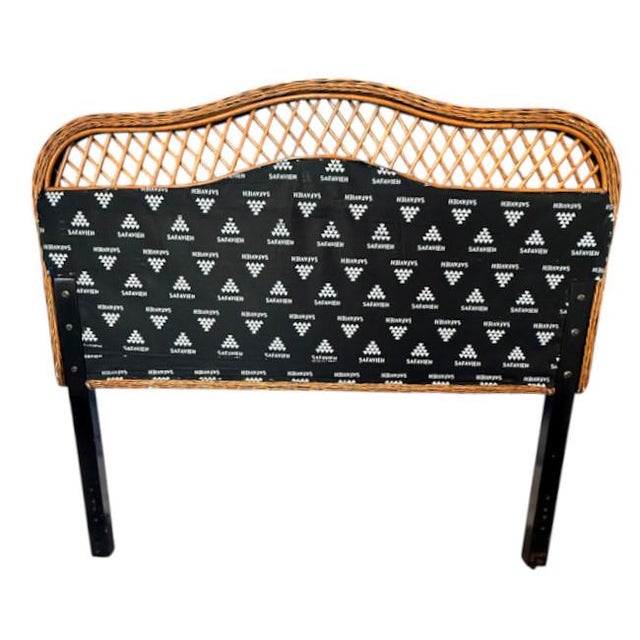 2000 - 2009 Vintage Safavieh Wicker Headboard – Full/Double Size For Sale - Image 5 of 7