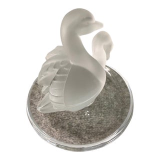 Late 20th Century Lalique France Deux Cygnes Frosted Crystal Two Swans Ring Dish Trinket Tray For Sale