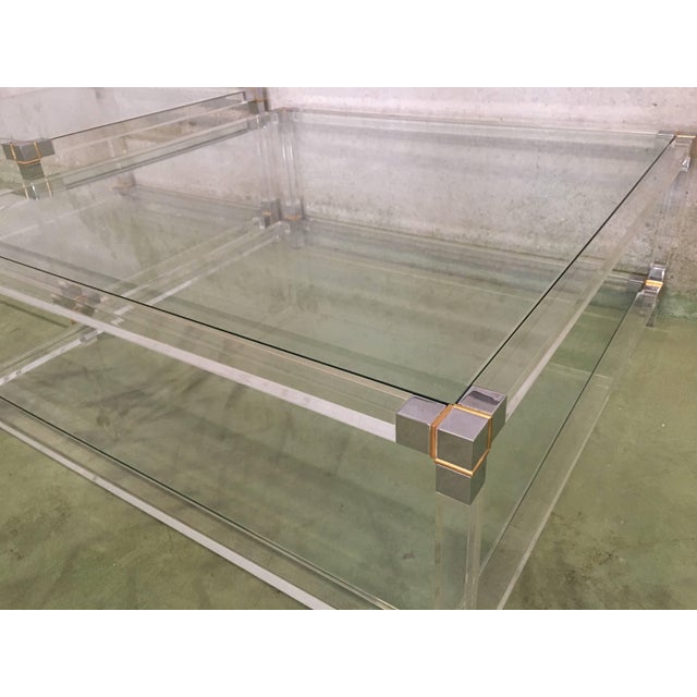 Late 20th Century Pair of Late 20th Century Square Lucite Coffee Tables with Chromed Metal Details For Sale - Image 5 of 18