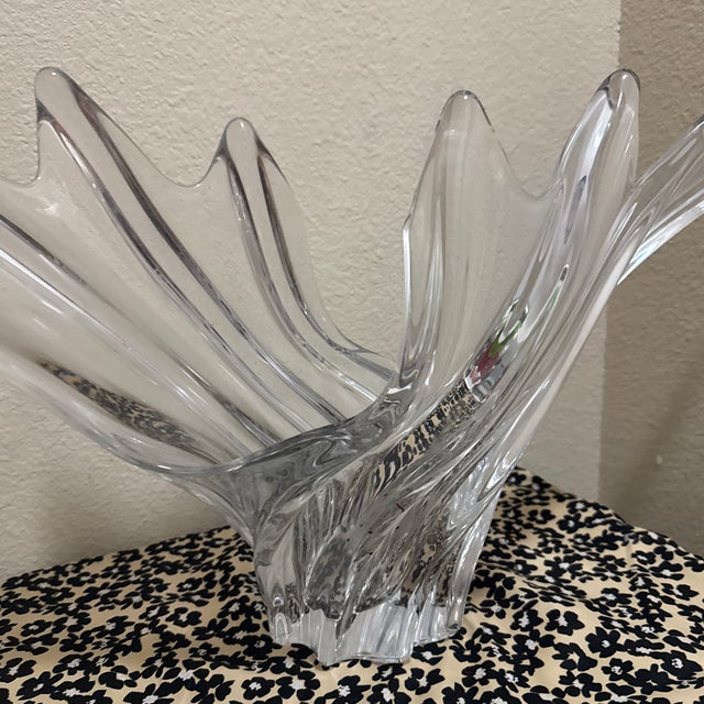Mid-Century Modern Vintage Art Vannes France Crystal Swirl Splash Wing Centerpiece Bowl For Sale - Image 3 of 6