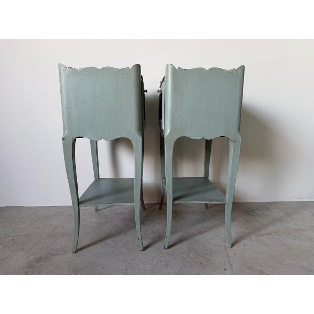 1960s Vintage French Louis XV Style Painted Nightstands - A Pair For Sale - Image 10 of 12