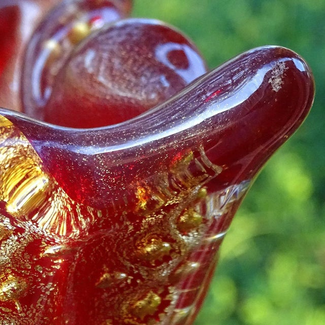 Ruby Red Barovier Toso Murano Vintage Deep Red Gold Flecks Spike Corners Italian Art Glass Mid Century Bowl For Sale - Image 8 of 8