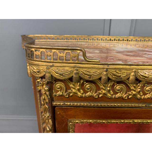 Late 19th Century French Mahogany Vitrine by Vernis Martin, 1890 For Sale - Image 5 of 18