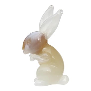 Vintage Murano Seguso Opalescent White Caramel Colors Italian Art Glass Rabbit Bunny Sculpture Figure For Sale