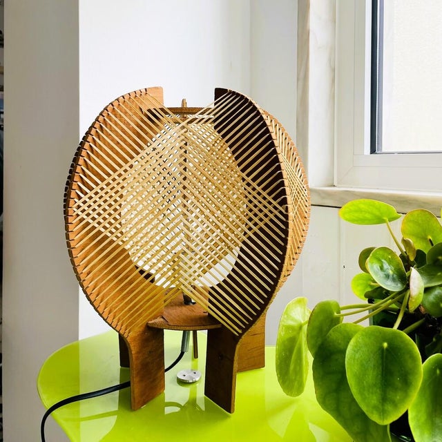 Mid-Century Portuguese Sculptural Wooden Table Lamp, 1960s For Sale - Image 4 of 11