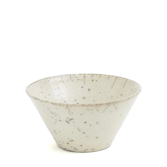Japanese Minimalistic Crackle White Raku Ceramics Moon Bowls by Laab Milano, Set of 5 For Sale - Image 11 of 14