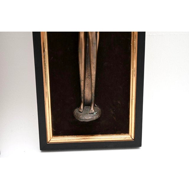 1960s Vintage Framed Bronze Nude Wall Sculptures by Giovanni Schoeman, 1960, Set of 2 For Sale - Image 5 of 9