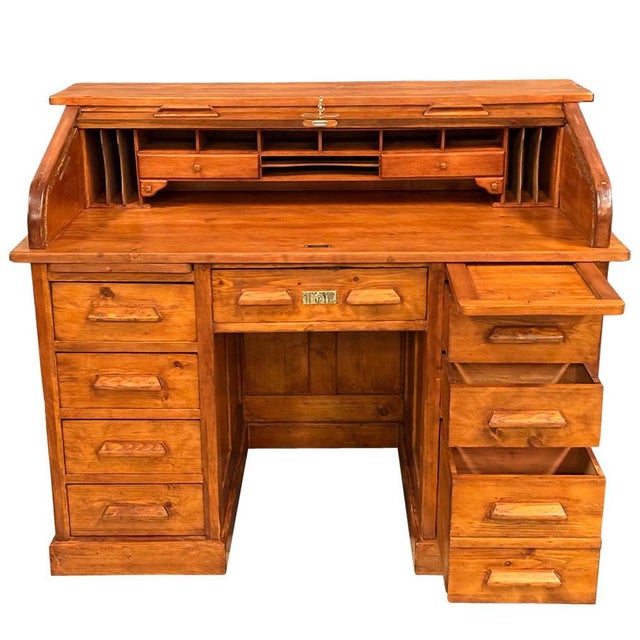 Vintage American Roll-Top Desk in Oak, 1920s For Sale - Image 4 of 12