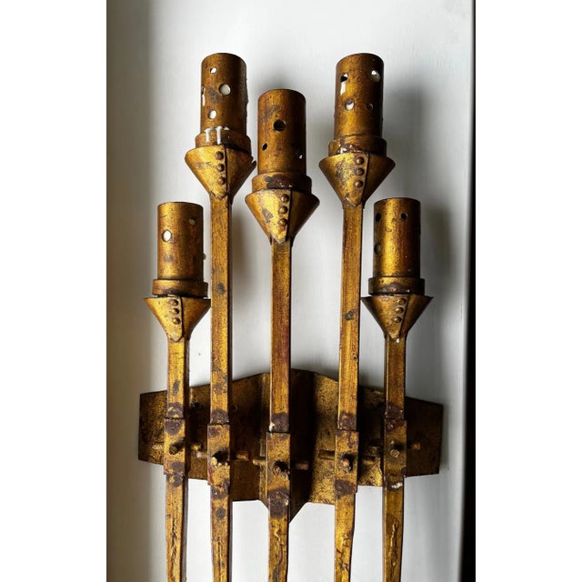 Mid-Century Modern Brutalist Wrought Iron Spanish Wall Sconce in Gilt Tole For Sale - Image 3 of 11